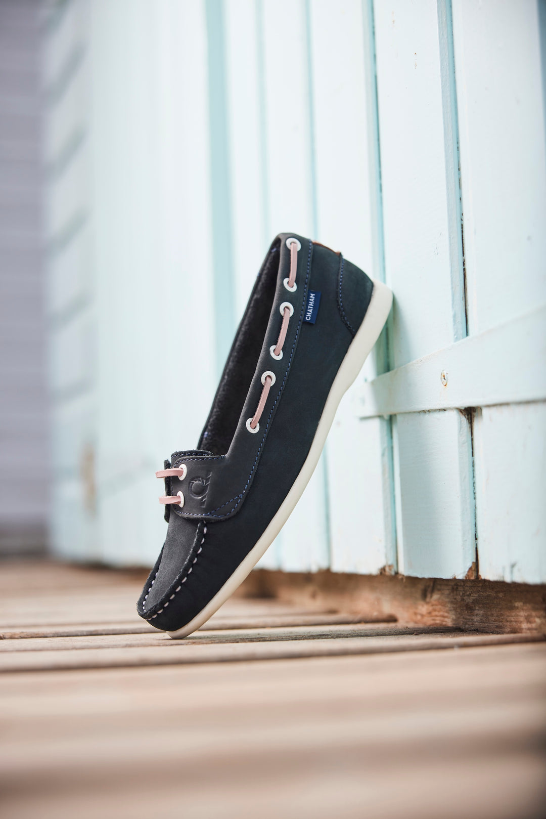 Chatham Women's Payar Leather Boat Shoe Navy/Pink