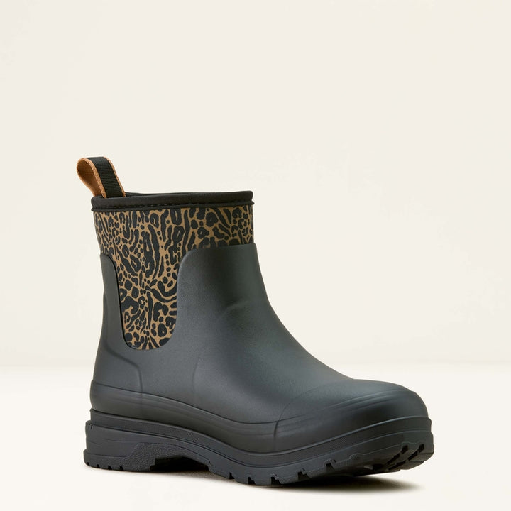 Ariat Women's Kelmarsh Shortie in Black/Ocelot Print