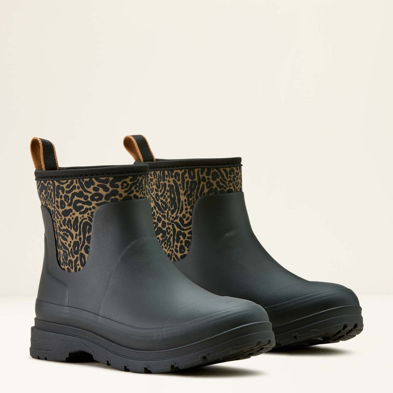 Ariat Women's Kelmarsh Shortie in Black/Ocelot Print