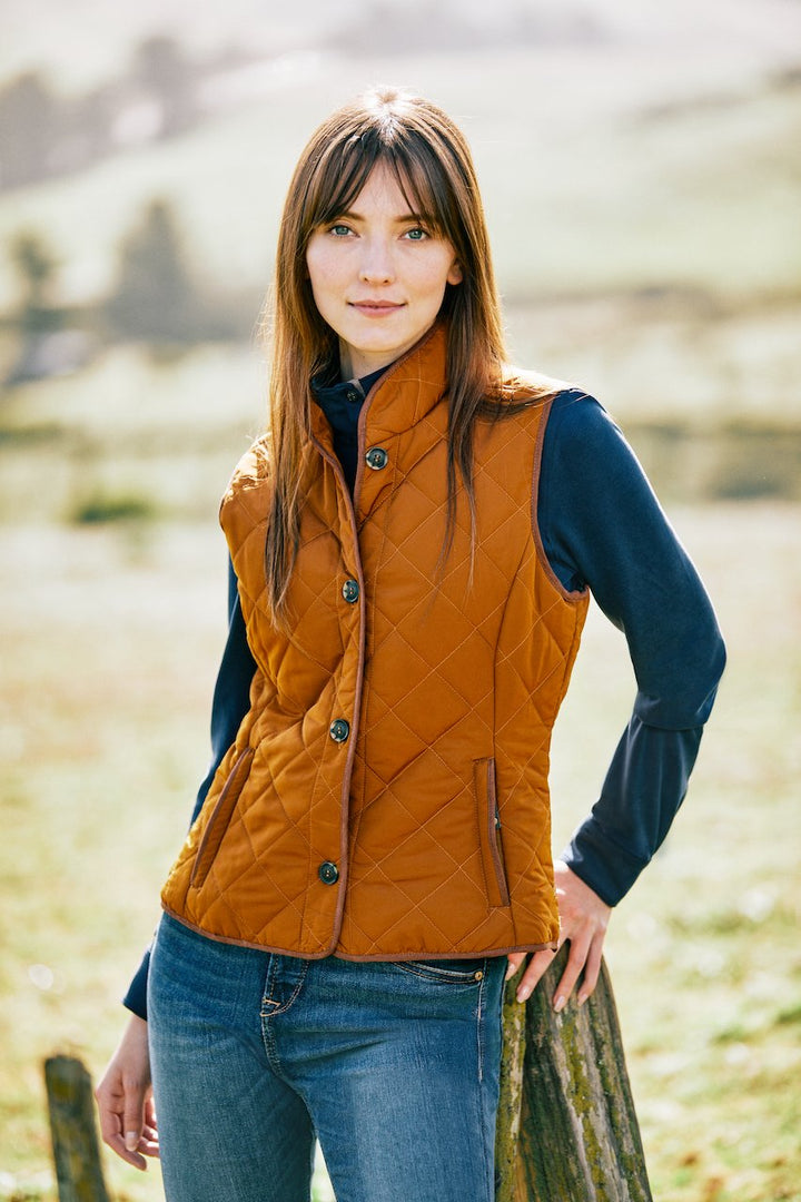 Ariat Women's Woodside 2.0 Quilted Gilet Chestnut