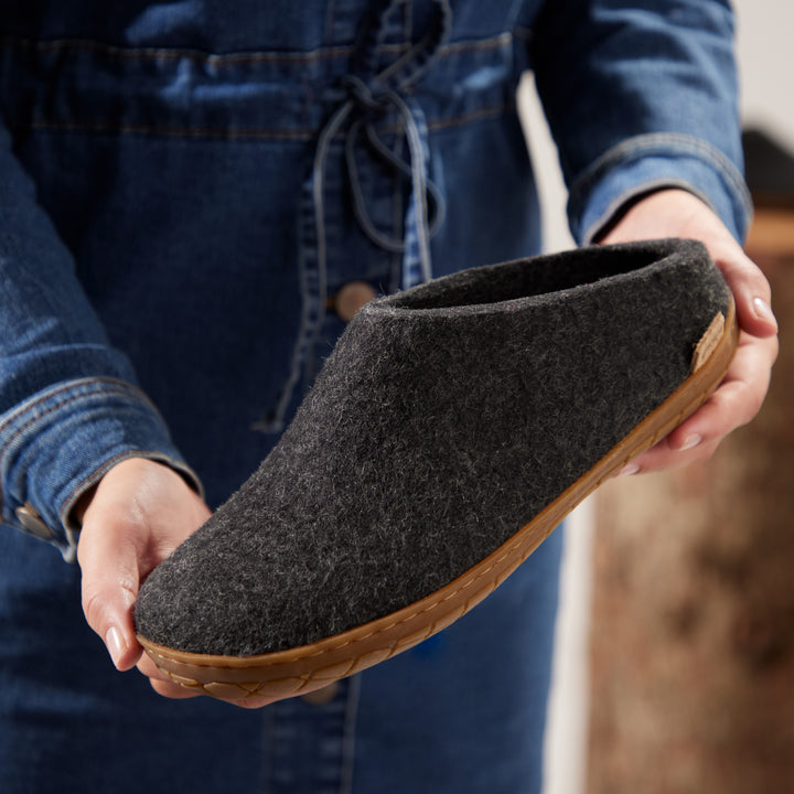 Glerups Slip-On Wool Slippers with Natural Rubber Sole – Charcoal