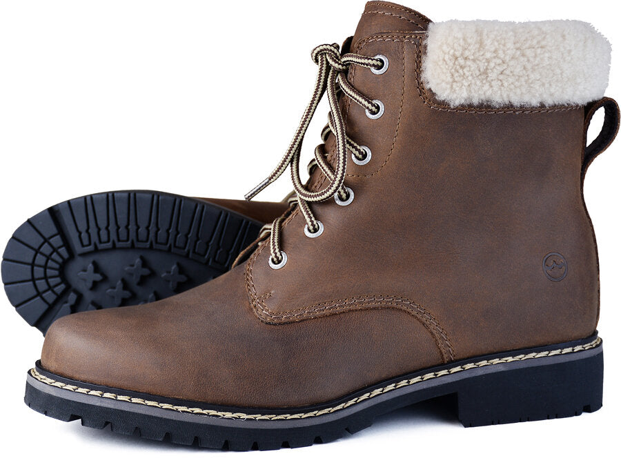 Orca Bay Pennine Women's Sheepskin-Lined Boots in Brown