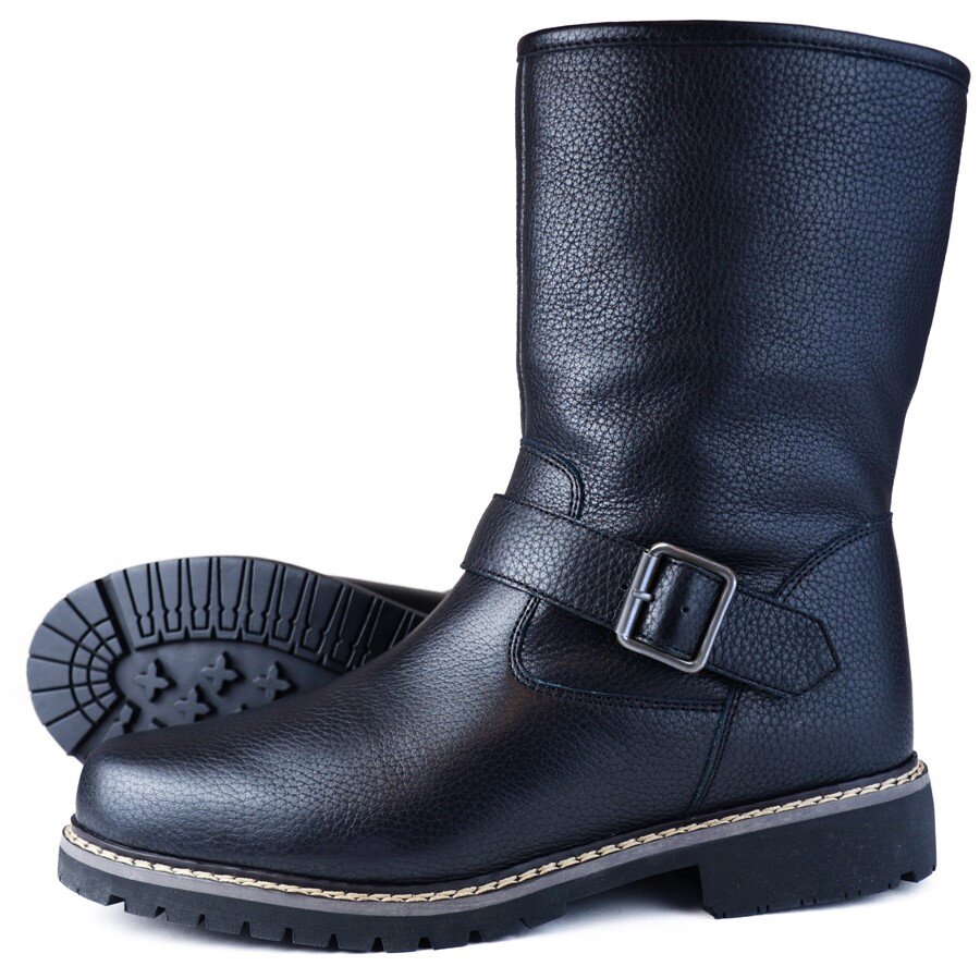 Orca Bay Coniston Women's Sheepskin-Lined Boots in Black
