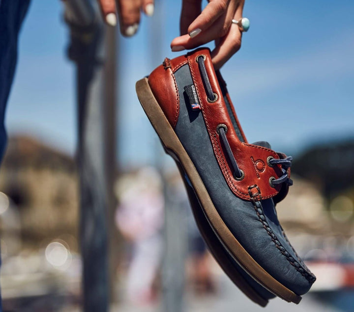Chatham Bermuda Lady G2 Boat Shoe in Navy Nubuck Leather